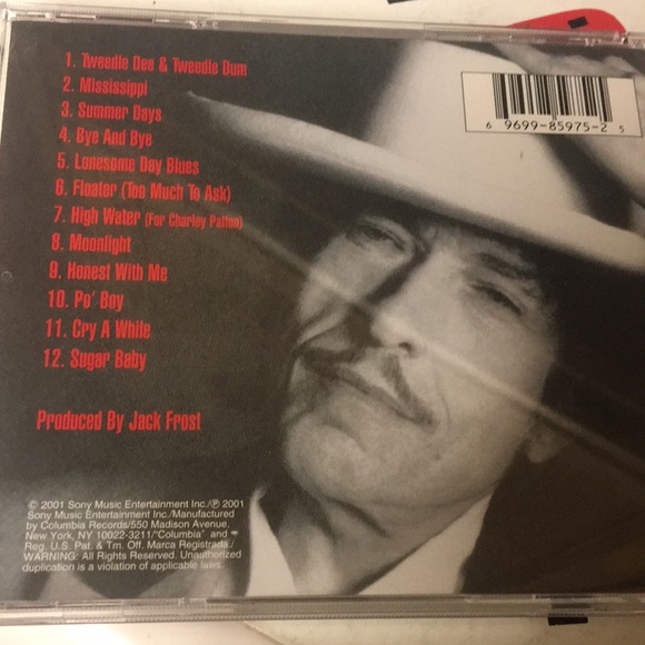Bob Dylan CD, “Love And Theft”, Like New! - Picture 2 of 8